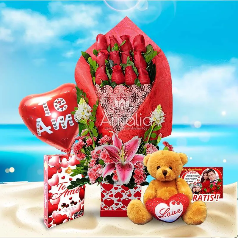 Ramo de rosas rojas con osito y globo.