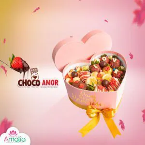 Caja Choco Amor con variedad de chocolates y frutas bañadas, ideal para regalo romántico.