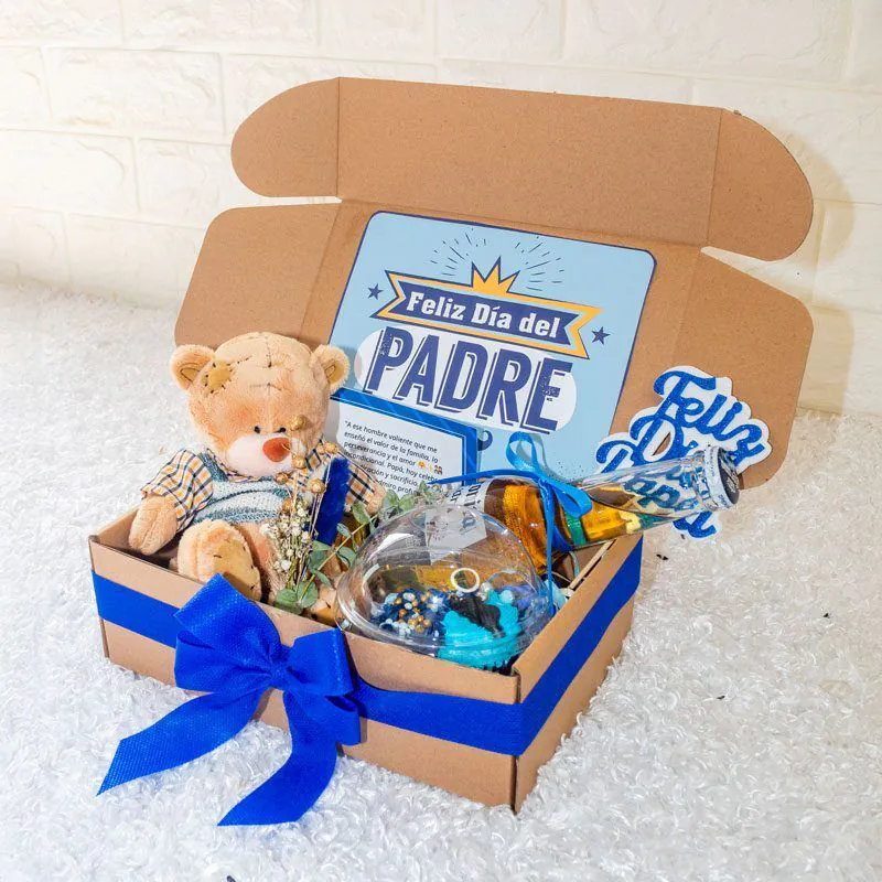 🎁 Caja de regalo con peluche, cerveza Corona y detalle especial para el Día del Padre.