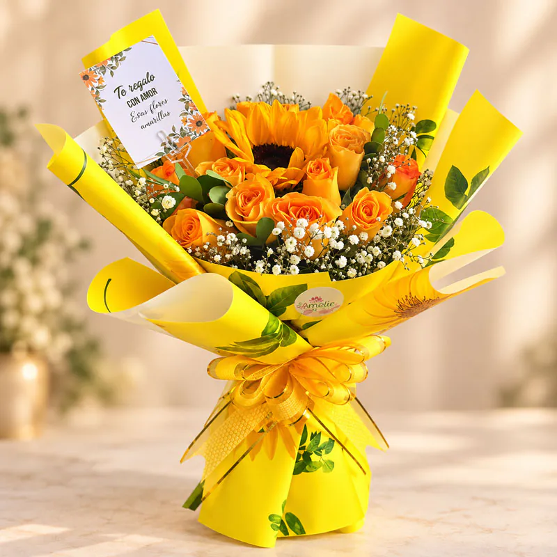Ramo de girasol con rosas amarillas, gypsophila y follaje natural de Florería Amalia