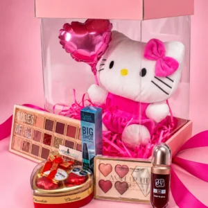 Kitty Encantada: Hello Kitty, dos paletas de maquillaje, máscara de pestañas y labial líquido.
