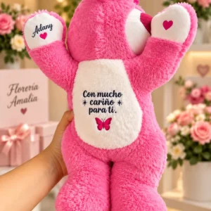 Lotso rosado con vientre y patitas color crema.